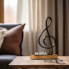 Cadeau musicien – Clé de sol 3D personnalisable sur socle en bois Cadeau musicien – Clé de sol 3D personnalisable sur socle en bois